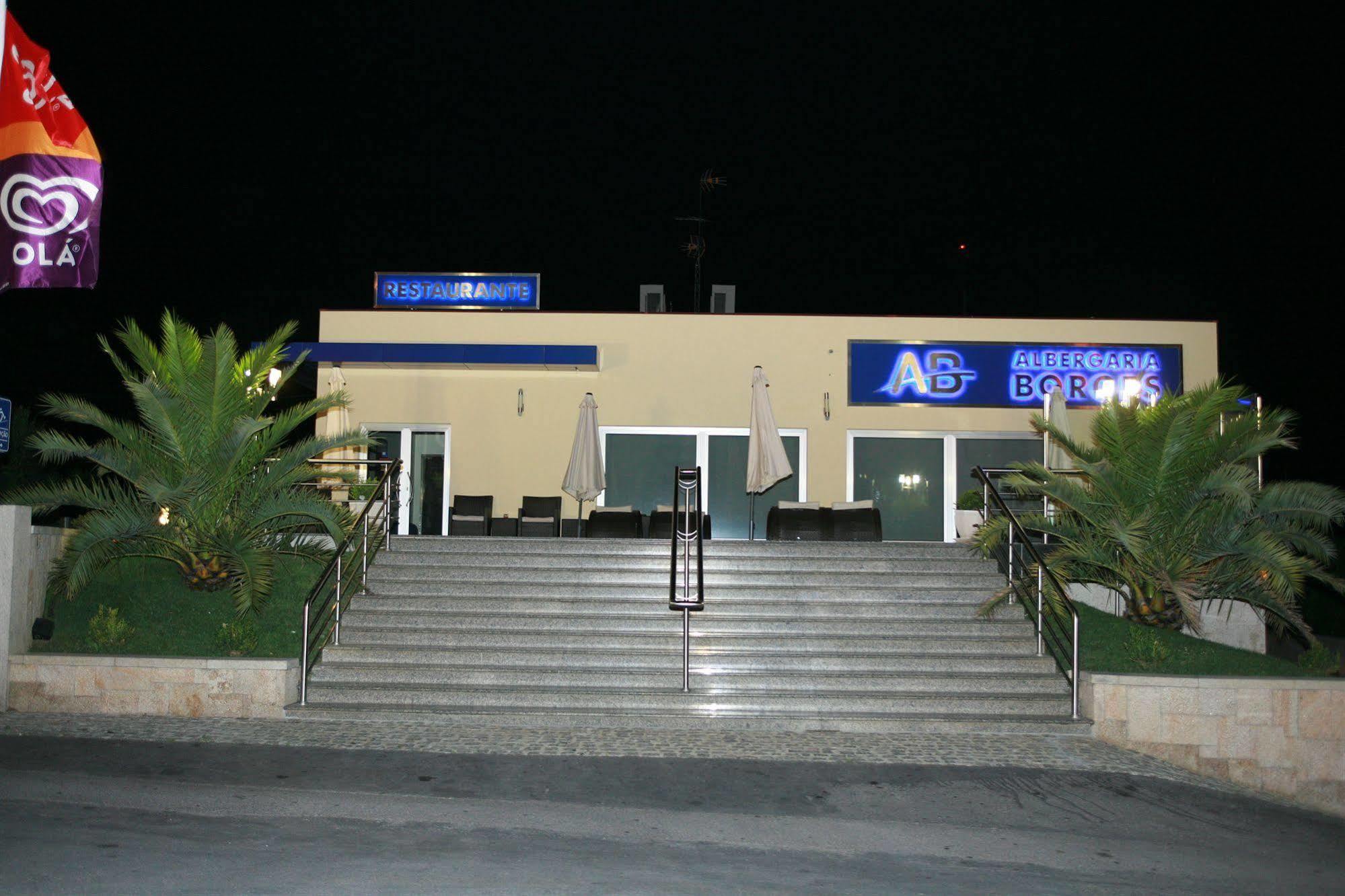 Hotel Albergaria Borges Chaves Exterior foto